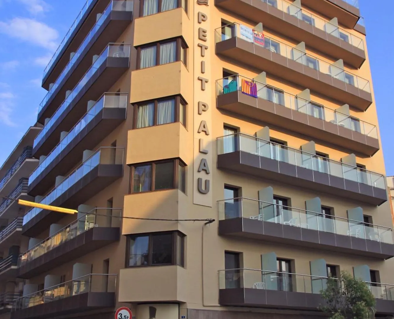 Hotel Petit Palau - Adults Only Blanes