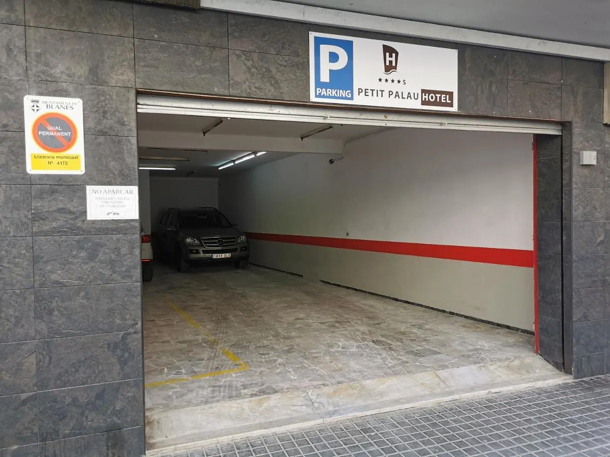 Hotel Petit Palau - Adults Only Blanes 4*,